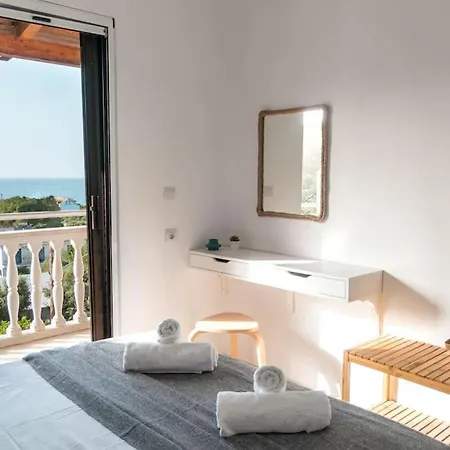 Airy Flat At Xenios Avlais * Αλυκανάς