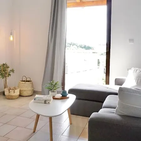 Airy Flat At Xenios Avlais Διαμέρισμα